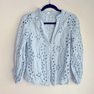 Open lace, baby blue V-neck loop button-down shirt, ruffle collar bin0